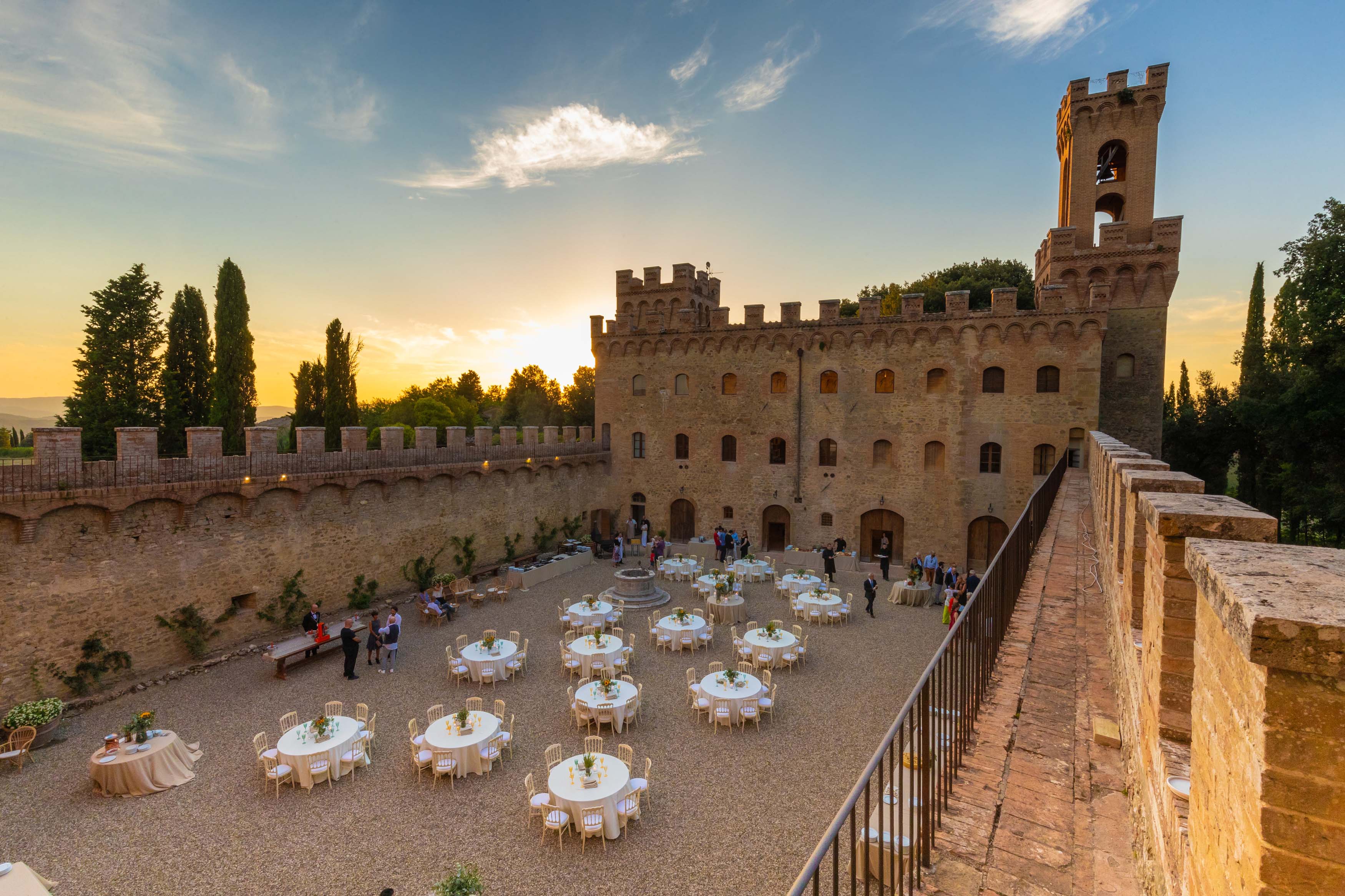 castle-tuscany-events-wedding